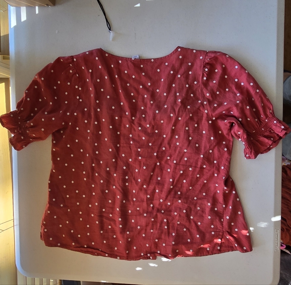 Old Navy Short Sleeve Polka Dot Top Pink Medium - Picture 2 of 5